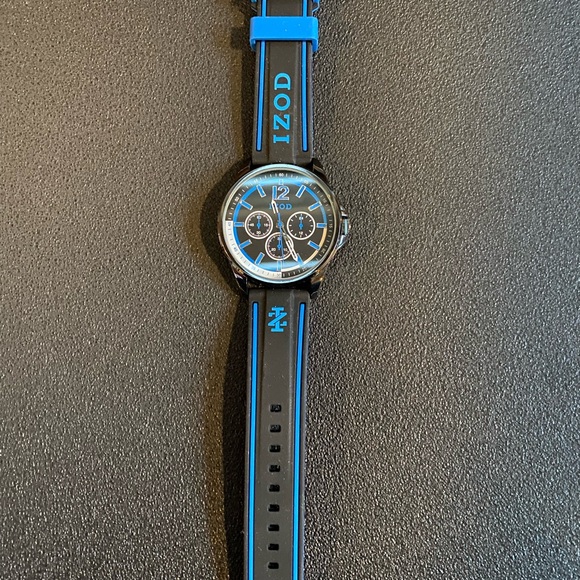 IZOD NWOT ACCUTIME WATCH 24-22 - Picture 3 of 7
